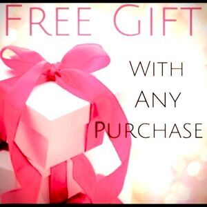 FREE GIFT WITH PURCHASE!